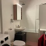 Cozy Next To Ku'damm With Full Kitchen And Fast Wifi アパート *