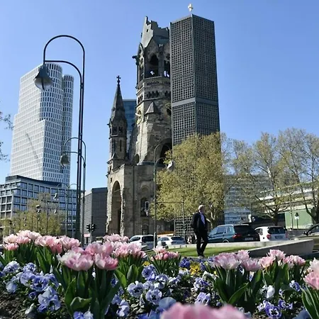 Cozy Next To Ku'damm With Full Kitchen And Fast Wifi